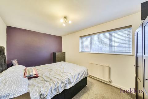 3 bedroom terraced house for sale, Slade Road, Ottershaw, Surrey, KT16