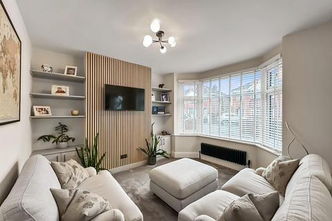 3 bedroom semi-detached house for sale, Kingsley Road, Timperley