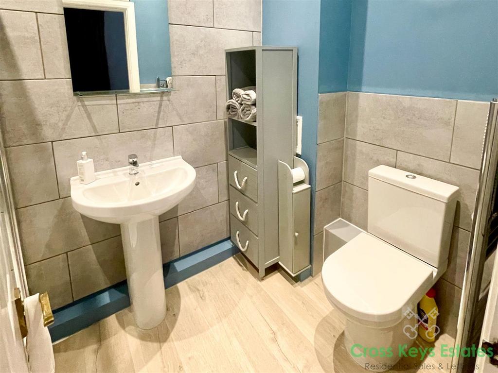 En-suite Shower Room
