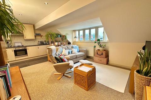 2 bedroom apartment for sale, Lincoln Street, Northampton NN2