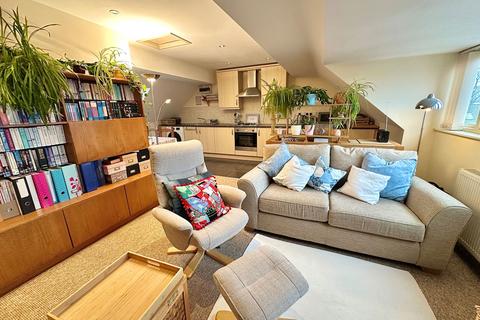 2 bedroom apartment for sale, Lincoln Street, Northampton NN2