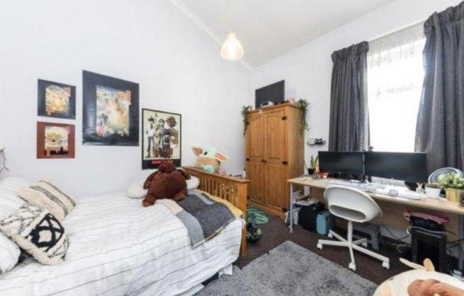 Ulcombe-gardens-ct2-7qz-930787