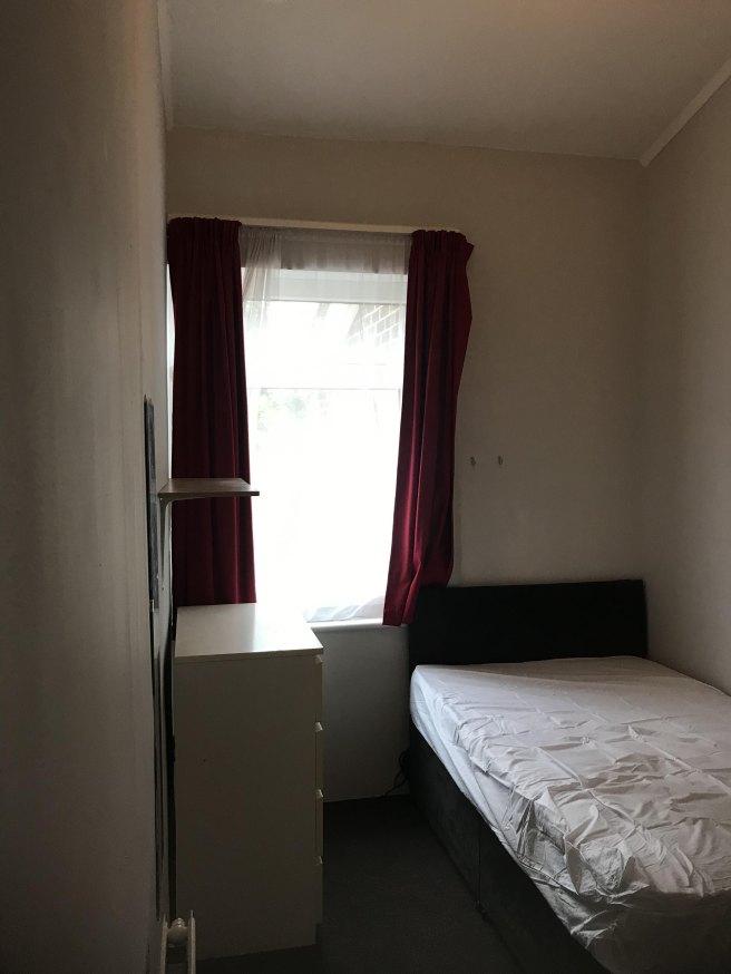 Ulcombe-gardens-ct2-7qz-914814