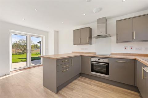 3 bedroom detached house for sale, Robinson Close, Great Bromley, Colchester, CO7