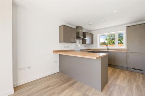 3 bedroom detached house for sale, Robinson Close, Great Bromley, Colchester, CO7
