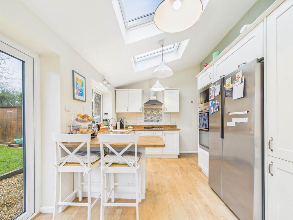 Kitchen (2)