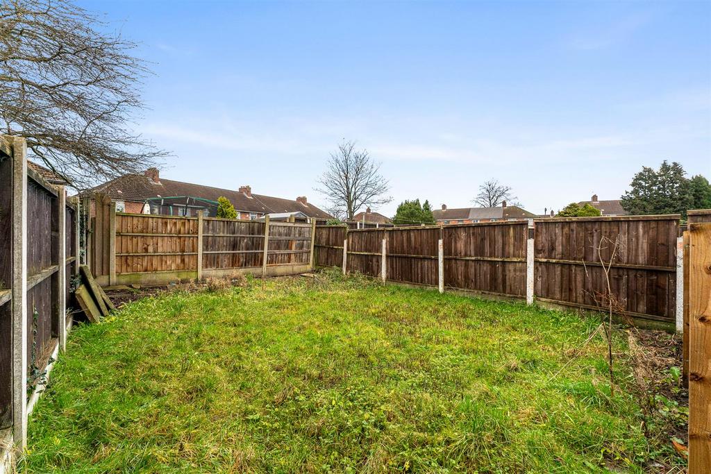 67 Mollington Ave garden 2.jpg