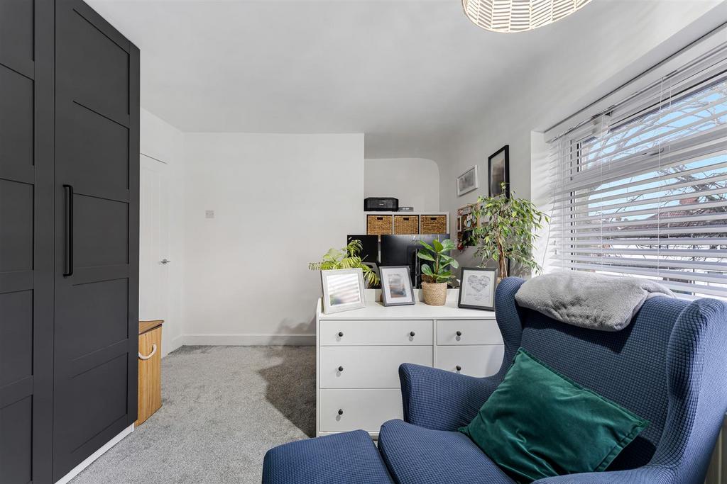 67 Mollington Ave bedroom 1 2.jpg