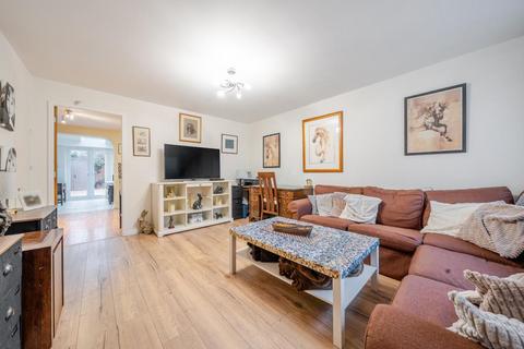 undefined, Carterton,  Oxfordshire,  OX18