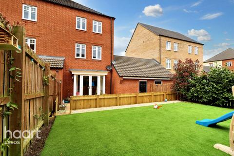 undefined, Park View, Leeds