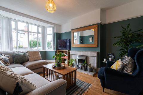 4 bedroom semi-detached house for sale, Westfield Road, Leicester, LE3
