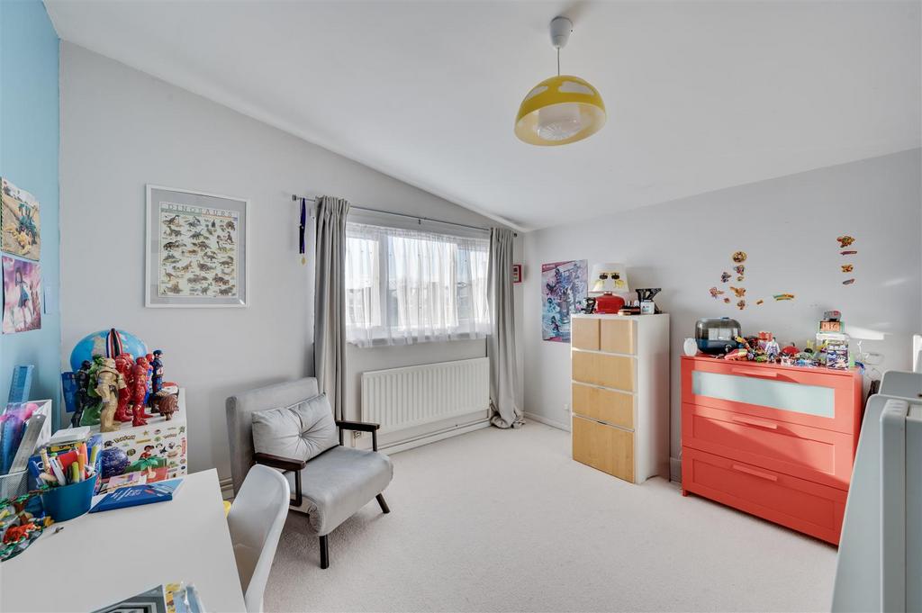 Daniels Lansbury Close, Neasden, NW10 004.jpg