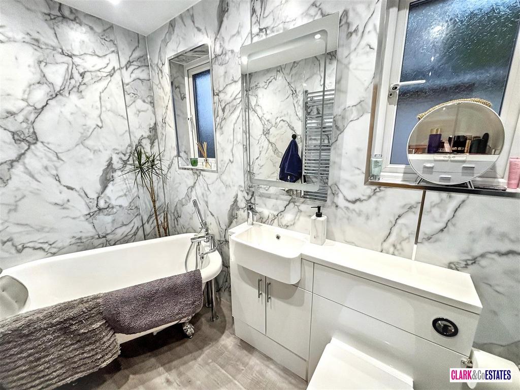 Bathroom .jpg