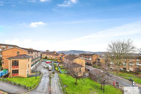 3 bedroom flat for sale, Bramwell Court, Sheffield, S3