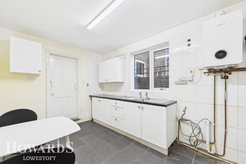 undefined, London Road South, Lowestoft