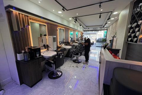 Retail property (high street) to rent, London W13 9
