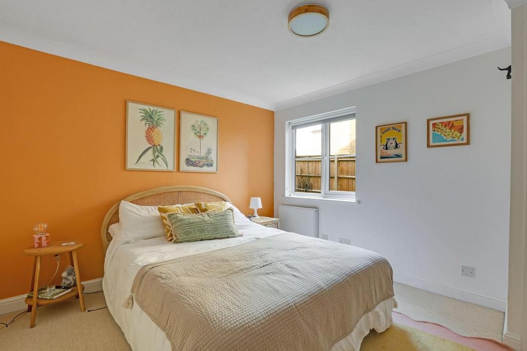 08-0d52 JHProp World - 3 Wicklow Court - 25-medium.j