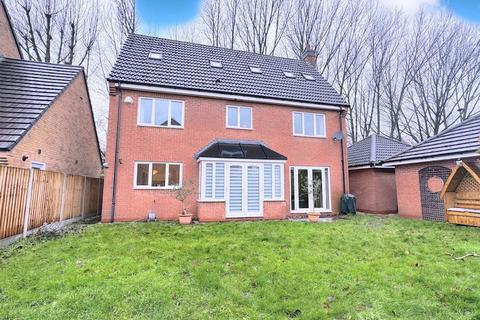 5 bedroom detached house for sale, Hamlet Court, Derby DE73