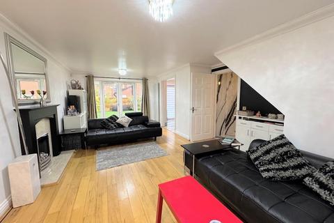 5 bedroom detached house for sale, Hamlet Court, Derby DE73