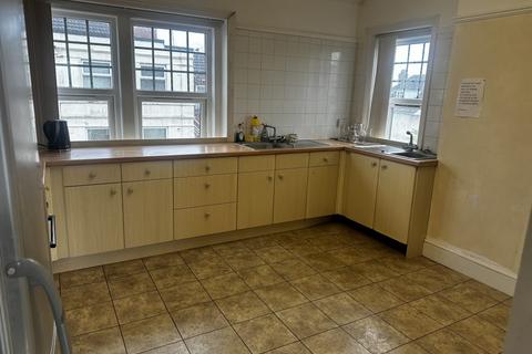 undefined, Southbourne Grove, Southbourne