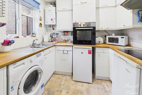undefined, Fishersfield, Buckingham, MK18 1SN