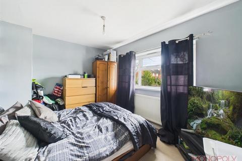 3 bedroom terraced house for sale, Heol Caradoc, Wrexham