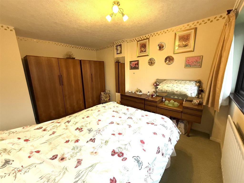 27 rish bed 2.jpeg