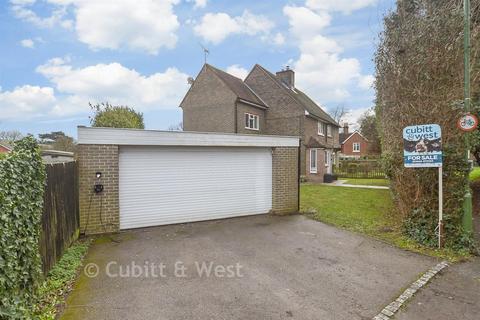 4 bedroom semi-detached house for sale, Glebe Road, Cuckfield, Haywards Heath, West Sussex