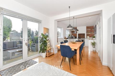 4 bedroom semi-detached house for sale, Glebe Road, Cuckfield, Haywards Heath, West Sussex