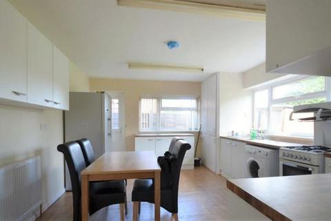 5 bedroom house to rent, Gibbins Road, Birmingham, B29