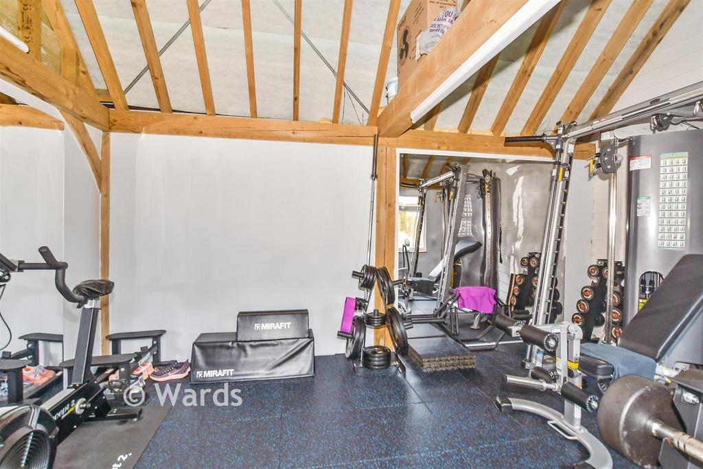 Workshop/Outbuildings