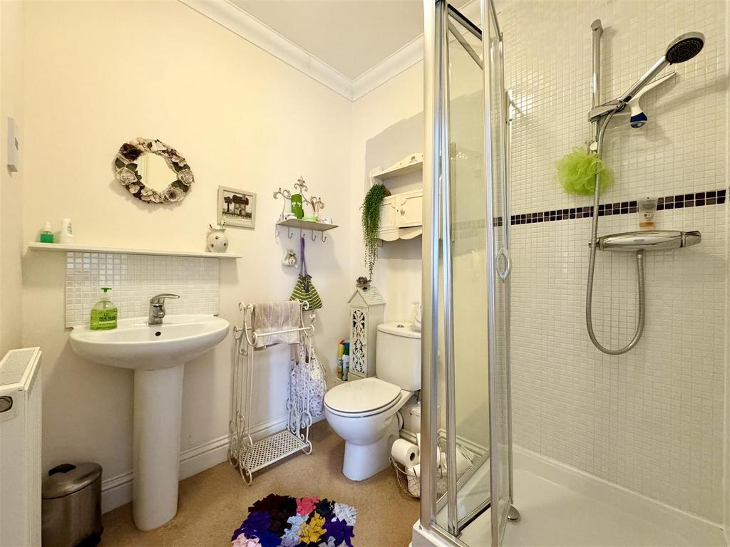 Ensuite