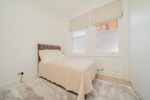1 bedroom flat to rent, Gledstanes Road, London W14