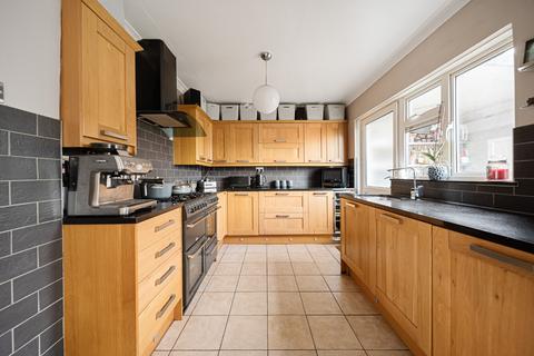 undefined, New House Lane, Gravesend DA11