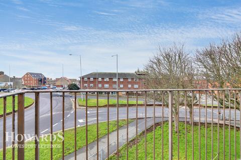 undefined, St Peters Street, LOWESTOFT