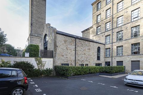 undefined, Stoney Lane, Huddersfield HD3