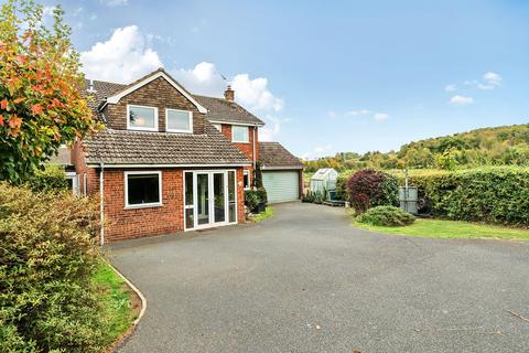 undefined, Don Close, Oakham, LE15 6JS
