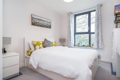 3 bedroom apartment for sale, Constabulary Close, West Drayton, UB7