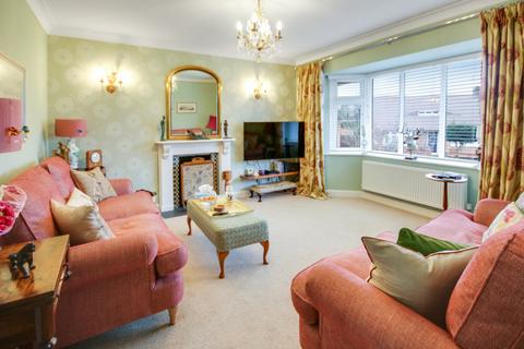 undefined, Lodge Close, East Grinstead, RH19