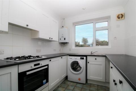 2 bedroom terraced house for sale, Seafield Close, Seaford