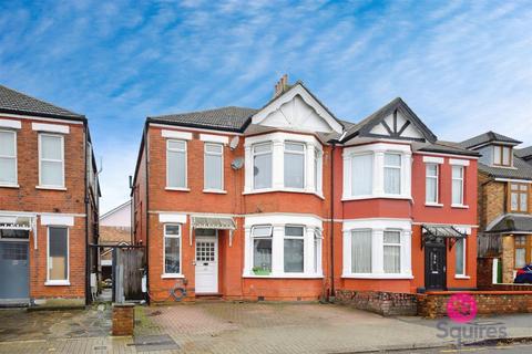 2 bedroom flat to rent, Audley Road, Hendon, London