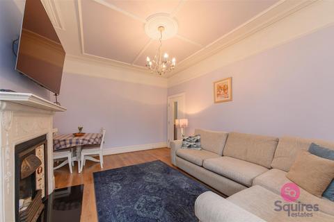 2 bedroom flat to rent, Audley Road, Hendon, London