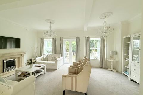 4 bedroom end of terrace house for sale, Wellswood, Torquay