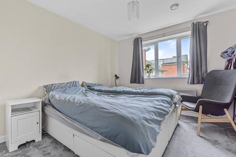 1 bedroom apartment for sale, Dudley Place, Stanwell, Staines-upon-Thames, TW19
