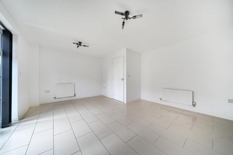 undefined, Buckingham Park,  Aylesbury,  HP19