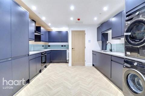 undefined, Dunraven Avenue, Luton