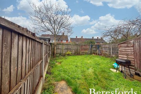 undefined, Fulbrook Lane, South Ockendon, RM15