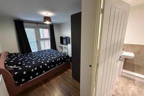 2 bedroom apartment for sale, Monarch Way Apartments, Old Wharf Road, Stourbridge, DY8 4FQ