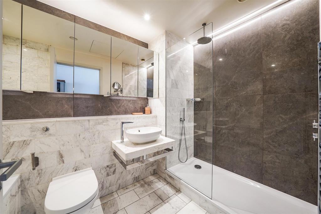 Apartment 2806, Charrington Tower - 1 N0m C34 Mrn Ou5c