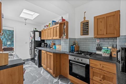 undefined, Kingston Road, Staines-upon-Thames, TW18